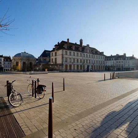 Апартаменты L'Atelier - Hyper Centre De Fontainebleau - Proche Insead Экстерьер фото